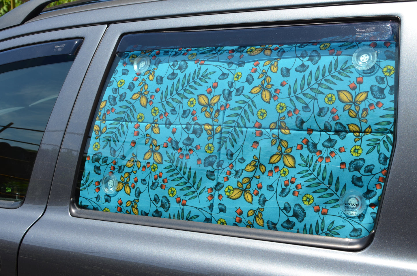 READY TO SHIP ! SET OF VOLVO V70, XC70 2000 TO 2006 BLIND CURTAINS. A CAMPER VAN FOR 339€