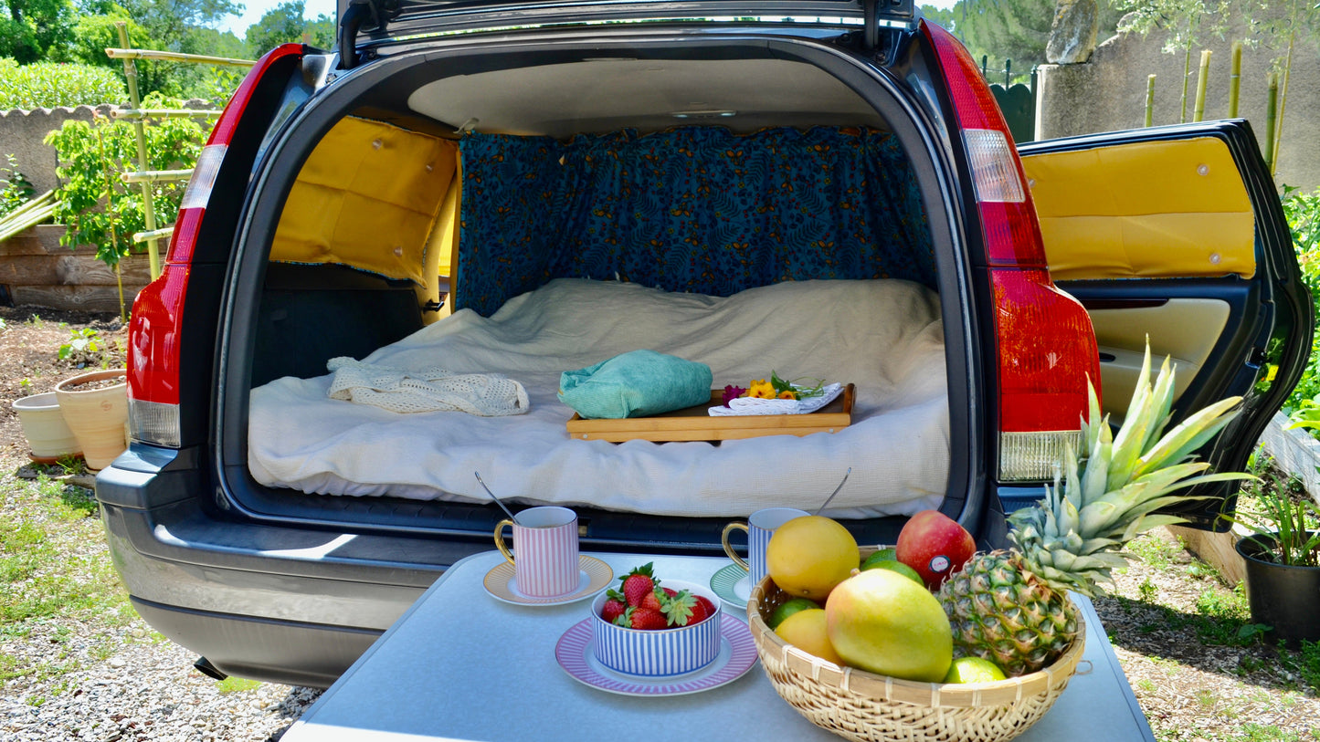READY TO SHIP ! SET OF VOLVO V70, XC70 2000 TO 2006 BLIND CURTAINS. A CAMPER VAN FOR 339€