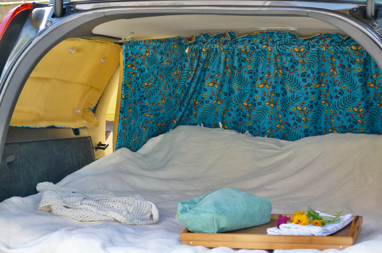 READY TO SHIP ! SET OF VOLVO V70, XC70 2000 TO 2006 BLIND CURTAINS. A CAMPER VAN FOR 339€