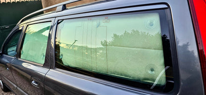 READY TO SHIP ! SET OF VOLVO V70, XC70 2000 TO 2006 BLIND CURTAINS. A CAMPER VAN FOR 339€